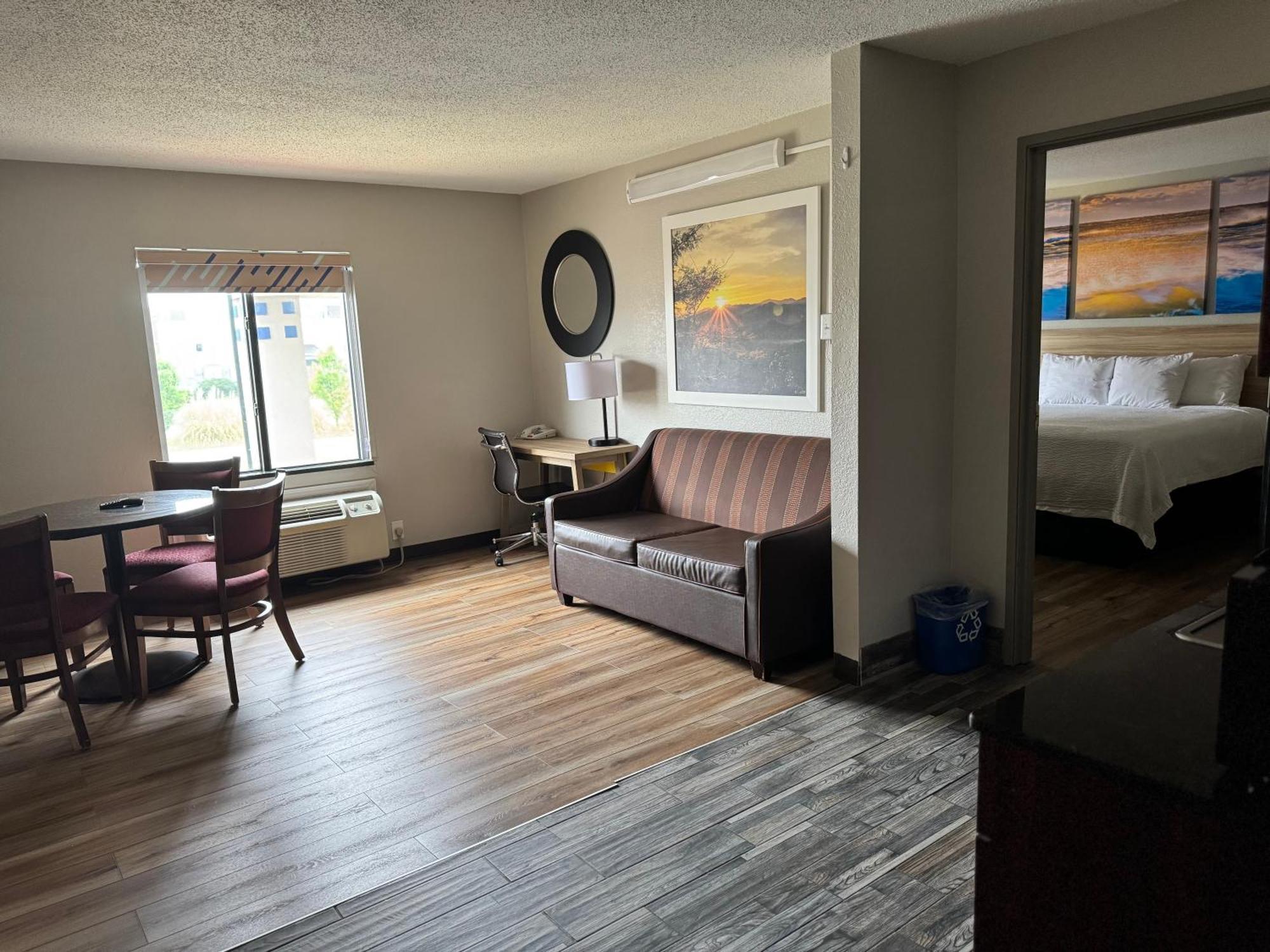 Days Inn By Wyndham Mauldin/Greenville Zewnętrze zdjęcie